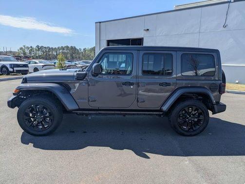 2025 Jeep Wrangler 4xe Sahara