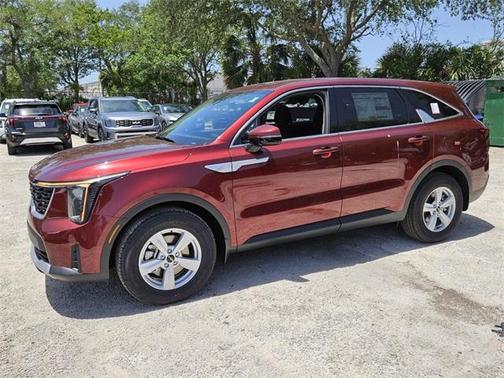 2025 Kia Sorento LX