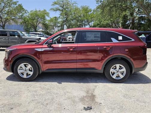 2025 Kia Sorento LX