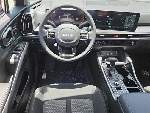 2025 Kia Sorento LX