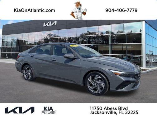 2025 Hyundai ELANTRA Limited