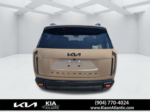 Terrain 2027 Kia Telluride SX-Prestige