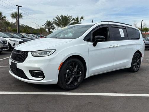 2024 Chrysler Pacifica Limited