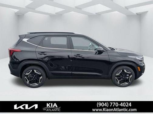Fusion Orange 2026 Kia Seltos SX