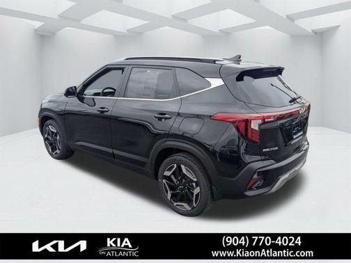 Fusion Orange 2026 Kia Seltos SX