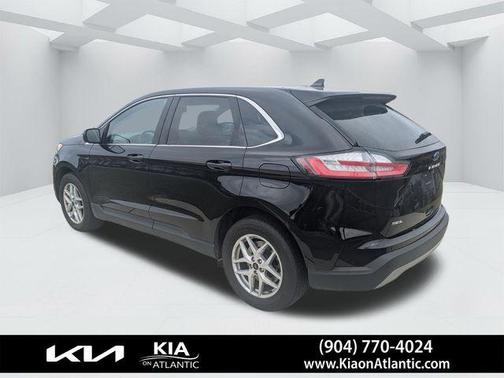 Black Metallic 2024 Ford Edge SEL