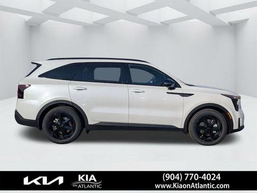 Snow White Pearl 2026 Kia Sorento Hybrid X-LINE SX PRESTIGE