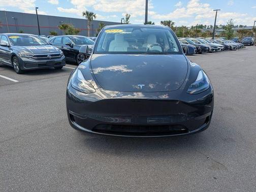 Gray 2024 Tesla Model Y Long Range