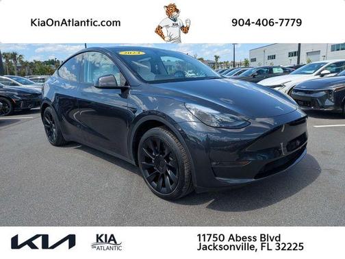 Gray 2024 Tesla Model Y Long Range