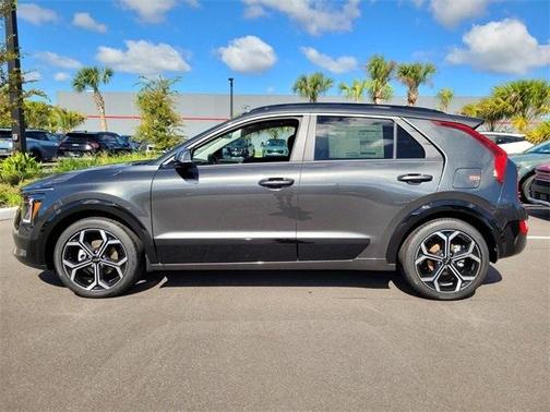 2025 Kia Niro EX Touring
