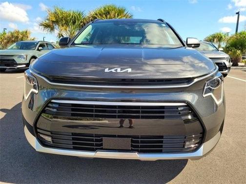 2025 Kia Niro EX Touring