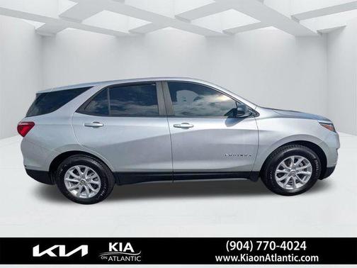 Silver Ice Metallic 2021 Chevrolet Equinox LS