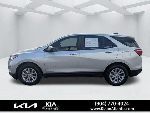 Silver Ice Metallic 2021 Chevrolet Equinox LS