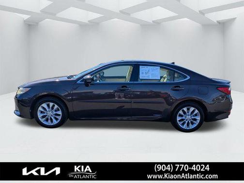 2013 Lexus ES 300h Base