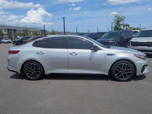 Sparkling Silver 2020 Kia Optima SE