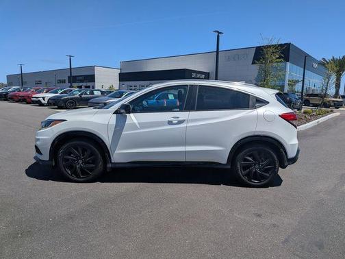 Platinum White Pearl 2021 Honda HR-V Sport