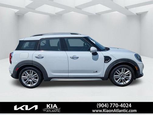 Light White 2018 MINI Countryman Cooper ALL4