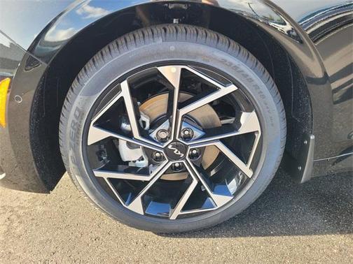2026 Kia K5 EX