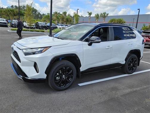 2024 Toyota RAV4 Hybrid XSE