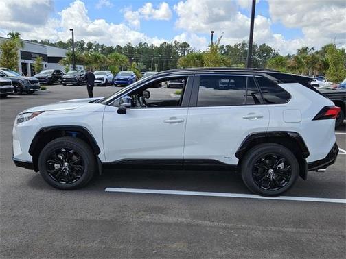 2024 Toyota RAV4 Hybrid XSE