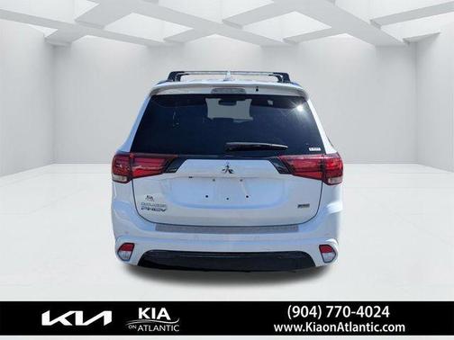 2022 Mitsubishi Outlander PHEV GT