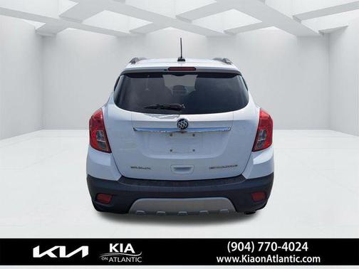 Summit White 2016 Buick Encore Base