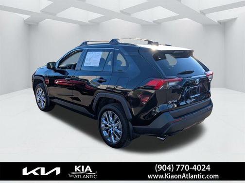 2024 Toyota RAV4 XLE Premium