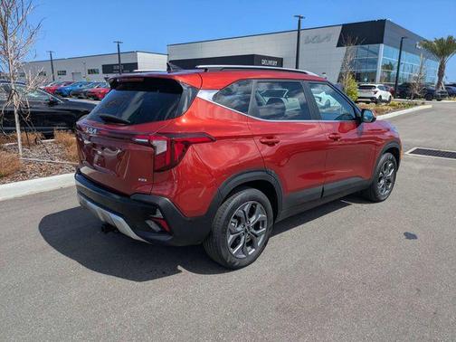 Mars Orange 2024 Kia Seltos S