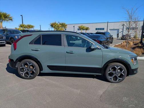 2025 Kia Niro EX Touring