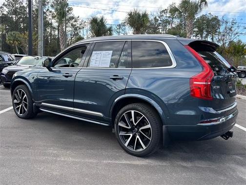 2024 Volvo XC90 B6 Plus Bright Theme 6-Seater