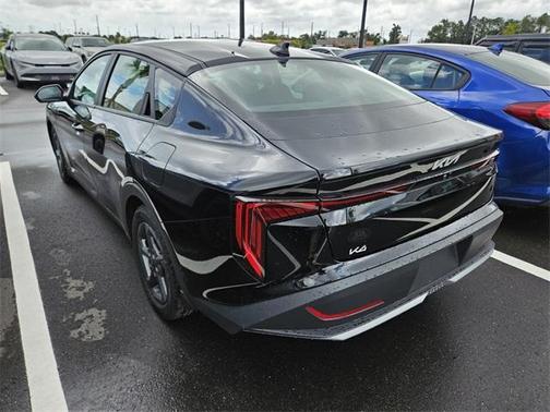 2025 Kia K4