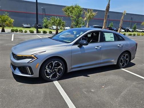 2025 Kia K5 GT-Line