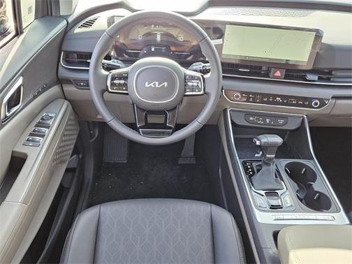 2025 Kia Carnival EX