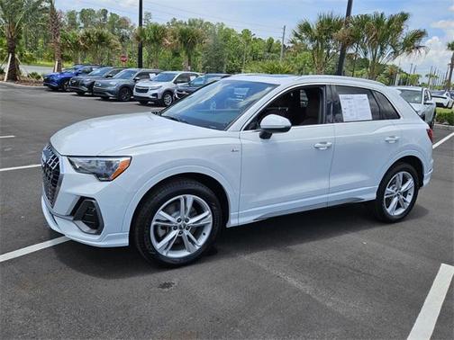 2020 Audi Q3 45 S line Premium