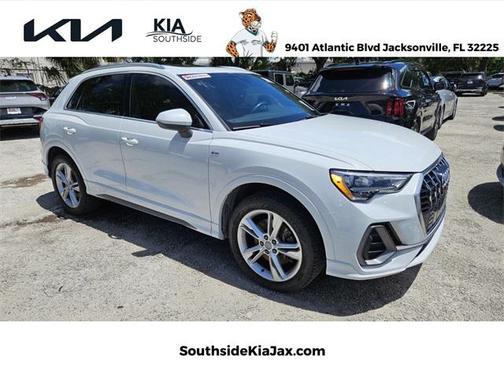 2020 Audi Q3 45 S line Premium