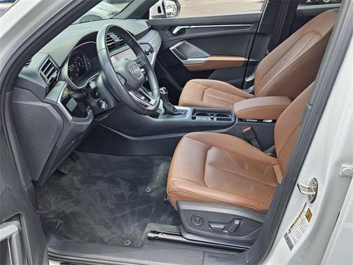 2020 Audi Q3 45 S line Premium