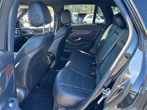 2022 Mercedes-Benz GLC 300 Base