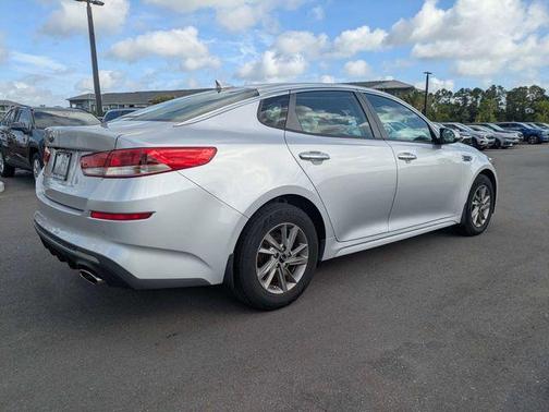Sparkling Silver 2020 Kia Optima LX