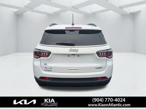 Bright White Clearcoat 2022 Jeep Compass Latitude