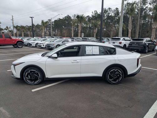 2025 Kia K4 EX