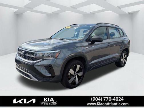 Platinum Gray Metallic 2024 Volkswagen Taos 1.5T S