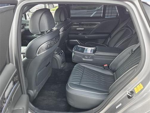 2023 Genesis G90 3.5T e-SC