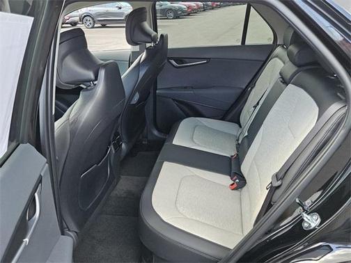 2025 Kia Niro SX
