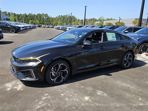2025 Kia K5 GT-Line