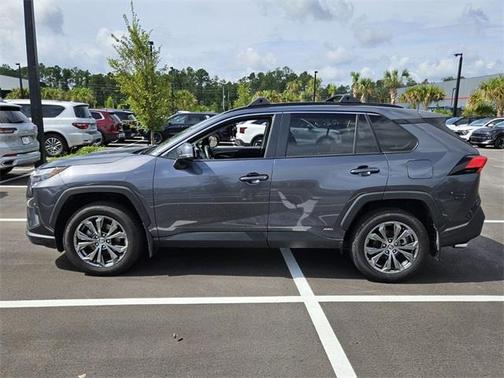 2023 Toyota RAV4 Hybrid XLE Premium