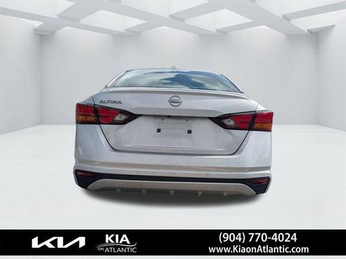 Brilliant Silver Metallic 2025 Nissan Altima SV