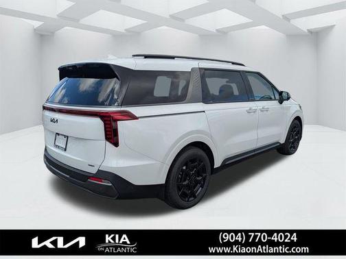 White Pearl 2026 Kia Carnival Hybrid SX Prestige