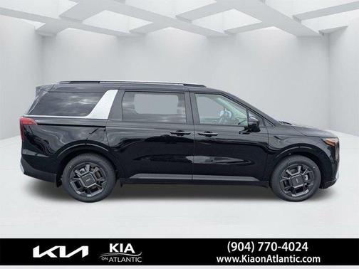 Aurora Black Pearl 2026 Kia Carnival LXS