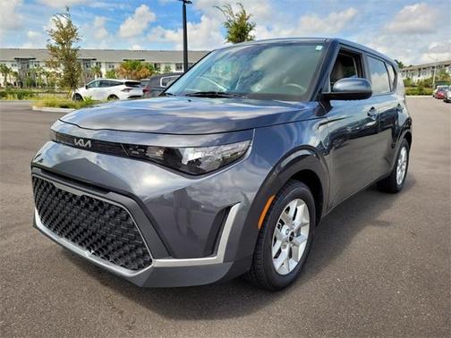 2023 Kia Soul LX
