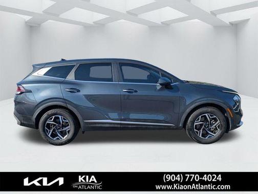 Gray 2023 Kia Sportage LX